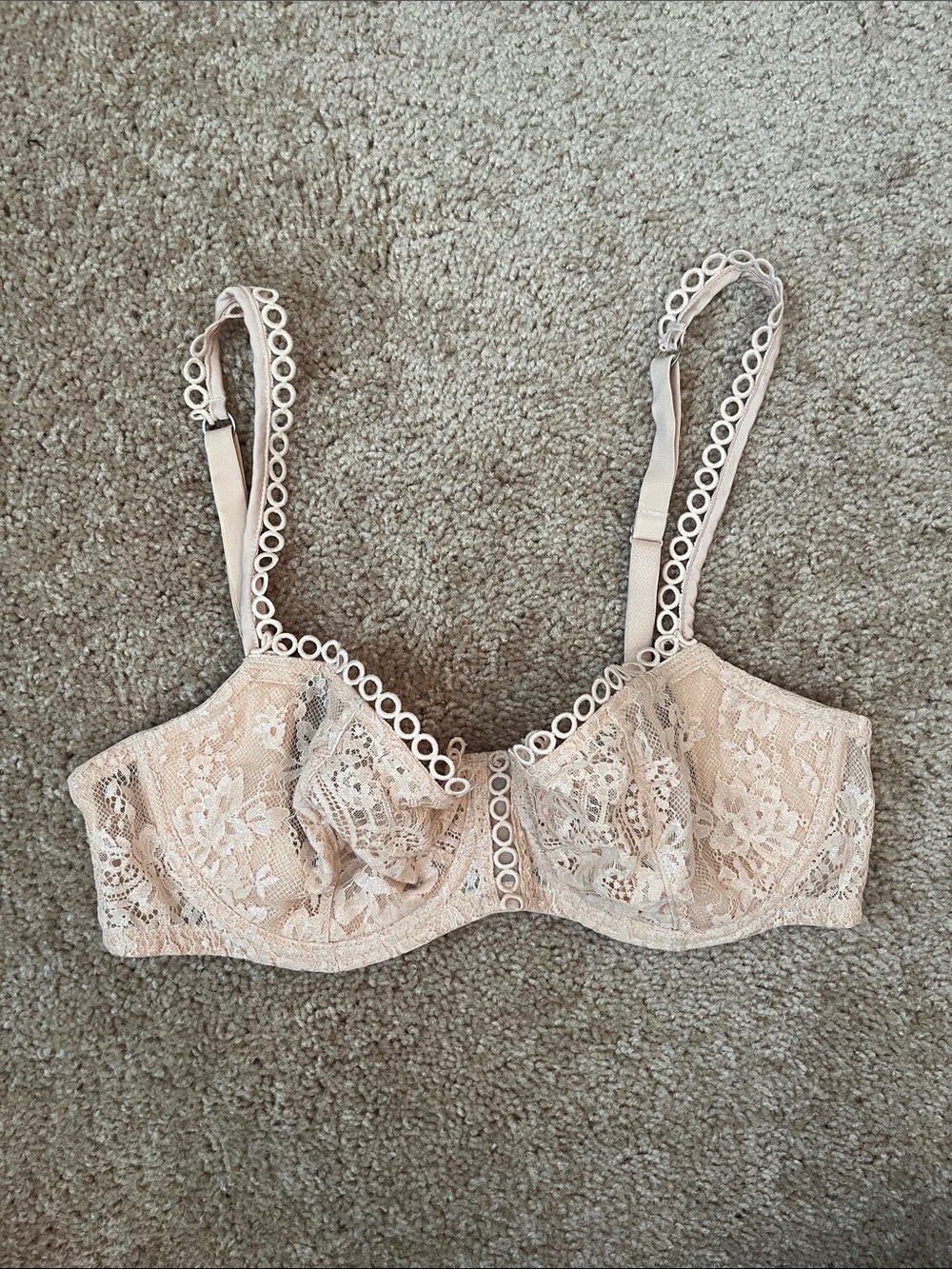 NWT Victoria’s Secret Dream Angel Push Up without Padding Lace Shimmer Bra